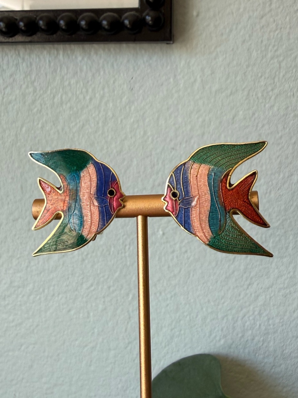 Vintage Cloisonné Enamel Fish Earrings Gold Tone Angelfish Clip ons Blue Green